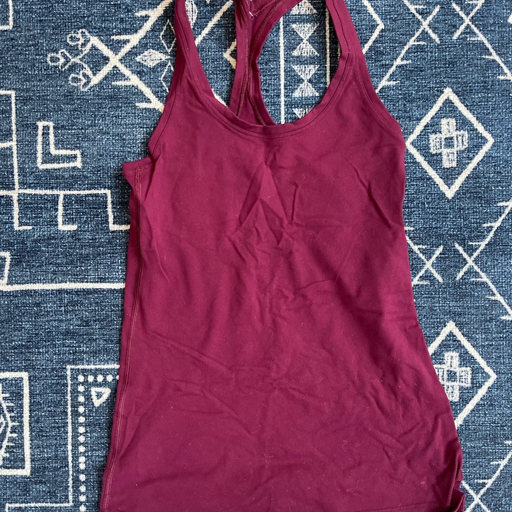 Lululemon tank top